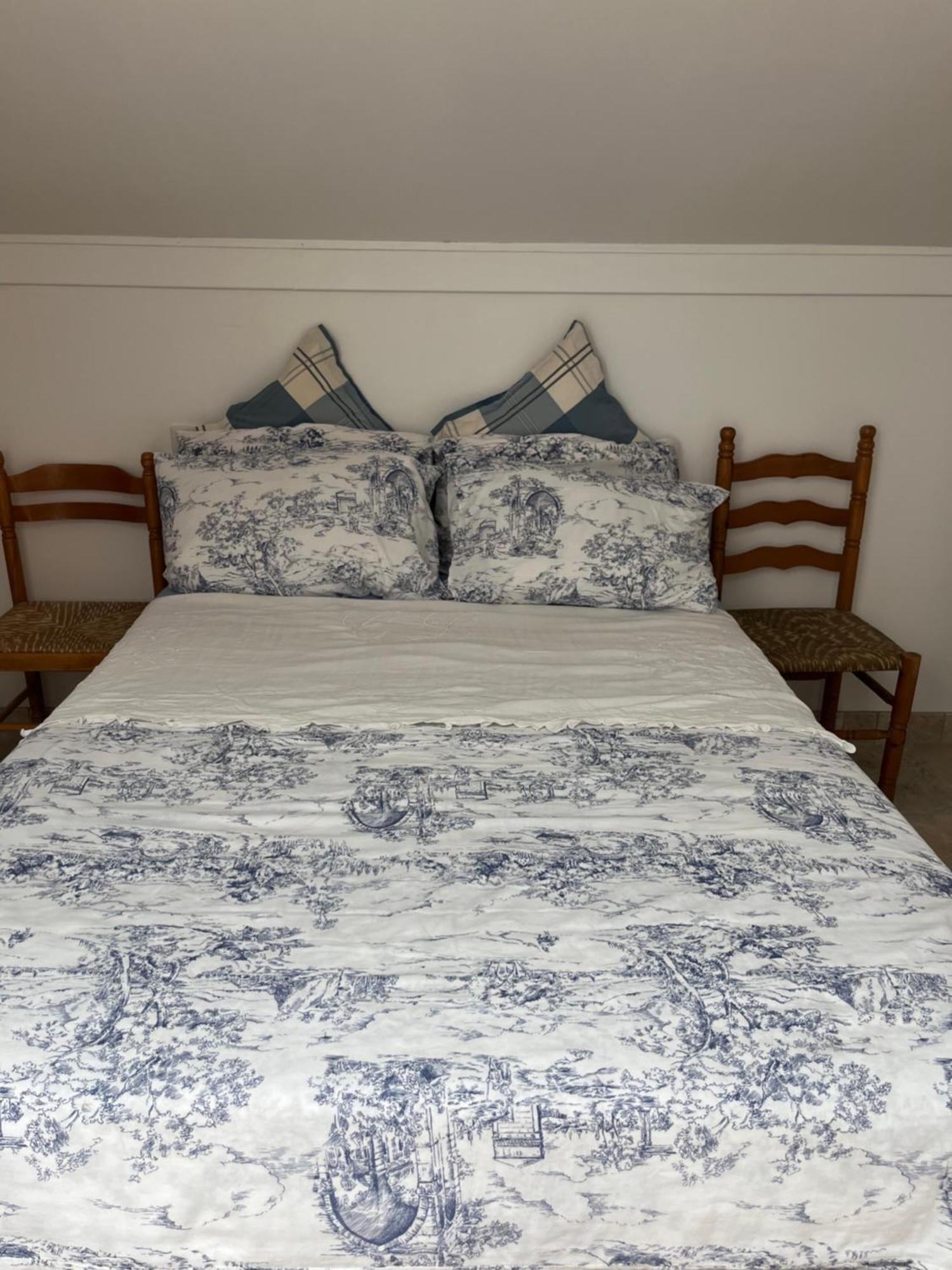 Chambre De Cottage Moulezan Bagian luar foto