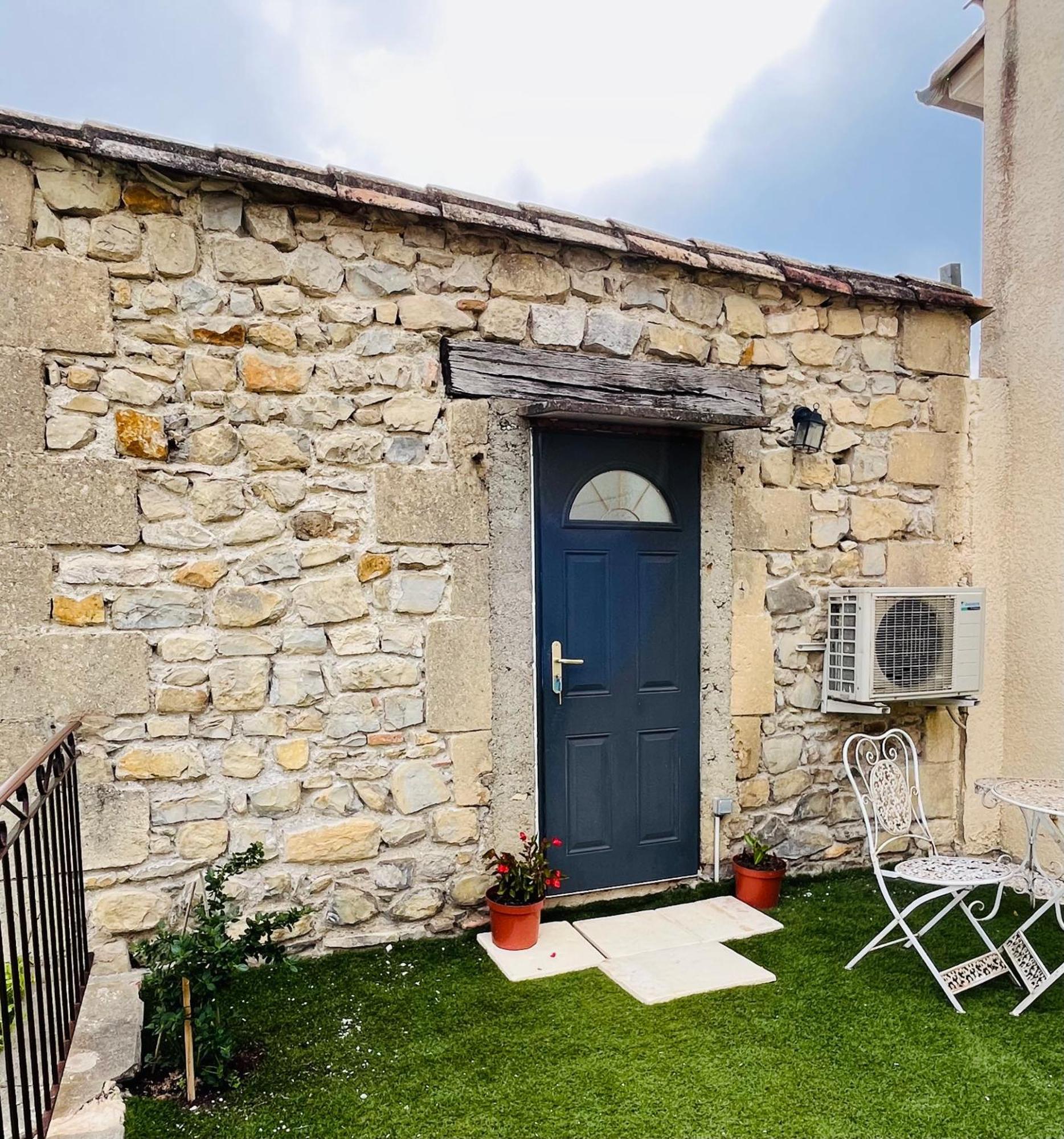 Chambre De Cottage Moulezan Bagian luar foto